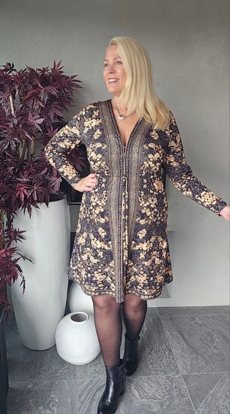 Lauren Short Dress ( 100 cm ) - black/gold - ca.1 oktober levering