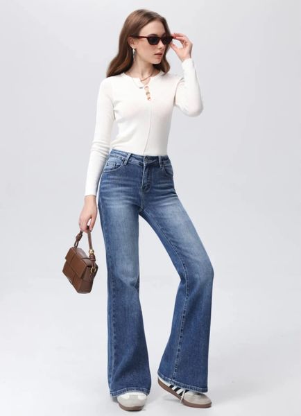 SARAFINA BOOTCUT JEANS (ST1089-2) - Light blue