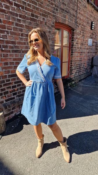 Tawny&nbsp;dress - Atelier Reve - denim- kun 40 og 36