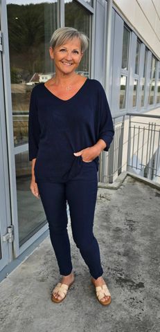 Hovedbilde ALINE PANTS - navy blue - levering ca. 15 april