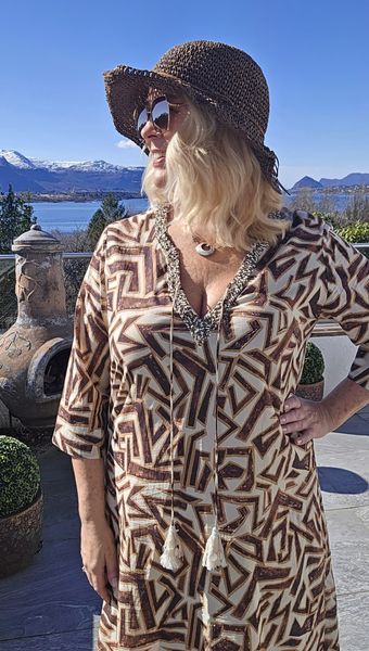 AZORA DRESS - bronze print - levering slutt mai
