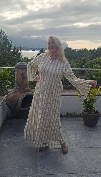 ALLURE DRESS - beige - levering ca.10 sept
