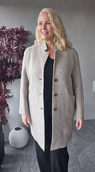 SCARLET WOOL COAT - black - ca.15 sept