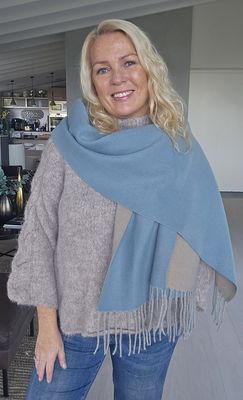 Hovedbilde Isolde Scarf - lysbl&aring; og lys beige