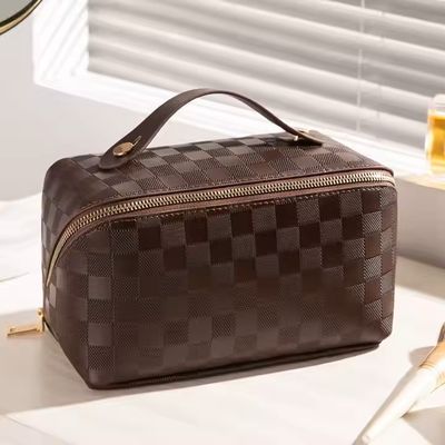 Hovedbilde THE SECRET BAG LUXE ( sminkepung ) - brown