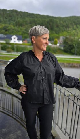 Hovedbilde Josie Blouse (9685-3004) - Black 