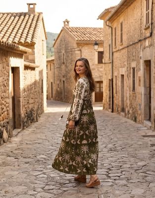 Hovedbilde GABRIELLA DRESS –  deep olive - levering ...