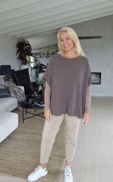 "Kosebukse" smale ben- GOMAYE - BEIGE , kun s, xs