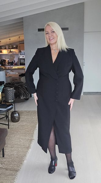 CHARLIZE SMOKING DRESS - black 