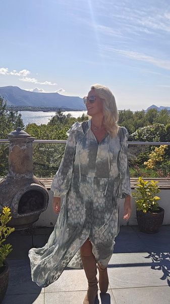 Cielle IW Long Dress -Green Illuminating Florals 