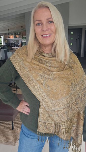 Indira Scarf (F60-A) - Gold & Salvie ( gr&aring;gr&oslash;nn )