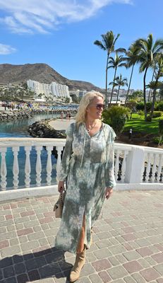 Hovedbilde Cielle IW Long Dress -Green Illuminating Florals 