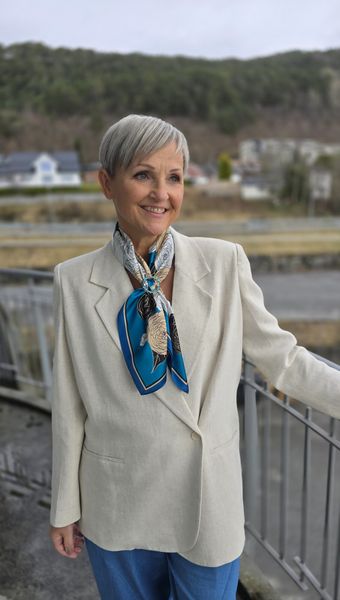 ZELIE SILK SCARF (rs13 ) – BLUE, CREAM & BEIGE