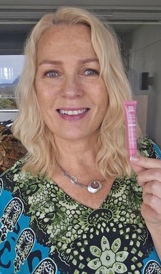 Hovedbilde EXTRA VOLUME LIP BALM – SOIVRE COSMETICS